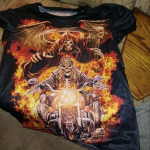 Mens t shirt . Size XL. No brand Multicolor